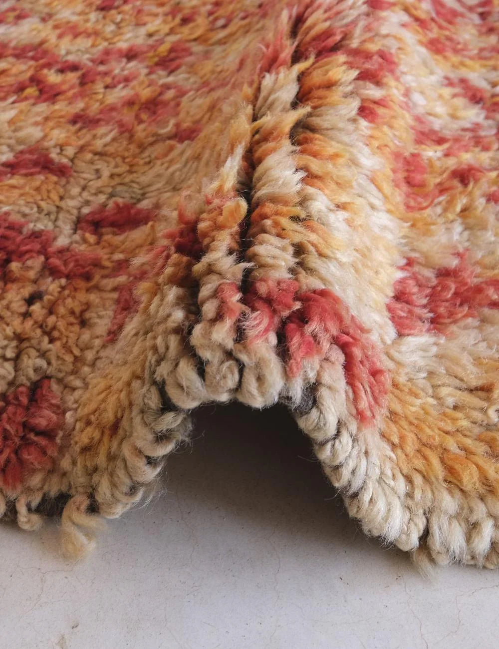 1960s Moroccan Collector Rug 10 x 7.6 ft / 304 x 234 cm - Surcoma