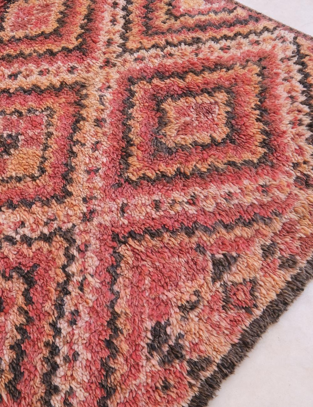 1960s Moroccan Beni M'Guild Wool Rug 11.3 x 6.6 ft / 345 x 203 cm - Surcoma