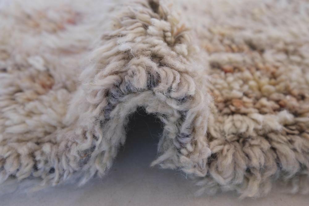 Moroccan Beni Ourain Wool Rug 8.9 x 7 ft / 271 x 215 cm - Surcoma
