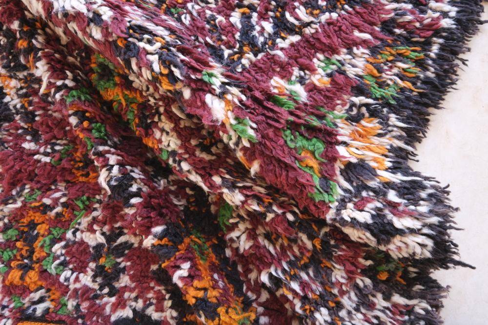 1970s Moroccan Collector Wool Rug 13.5 x 6.3 ft / 410 x 192 cm - Surcoma