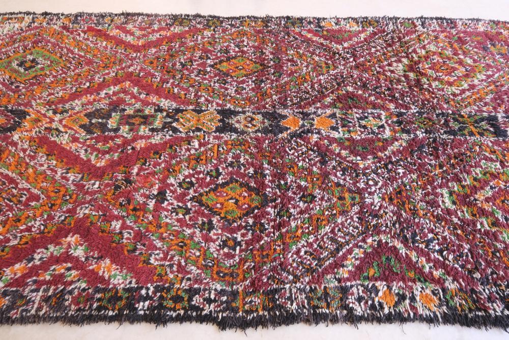 1970s Moroccan Collector Wool Rug 13.5 x 6.3 ft / 410 x 192 cm - Surcoma