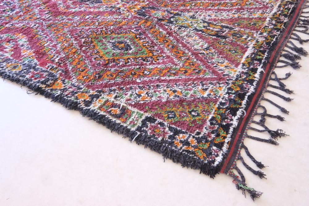 1970s Moroccan Collector Wool Rug 13.5 x 6.3 ft / 410 x 192 cm - Surcoma