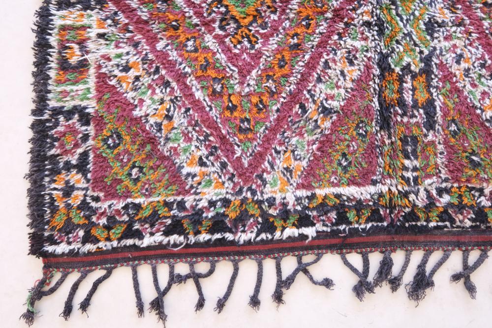 1970s Moroccan Collector Wool Rug 13.5 x 6.3 ft / 410 x 192 cm - Surcoma