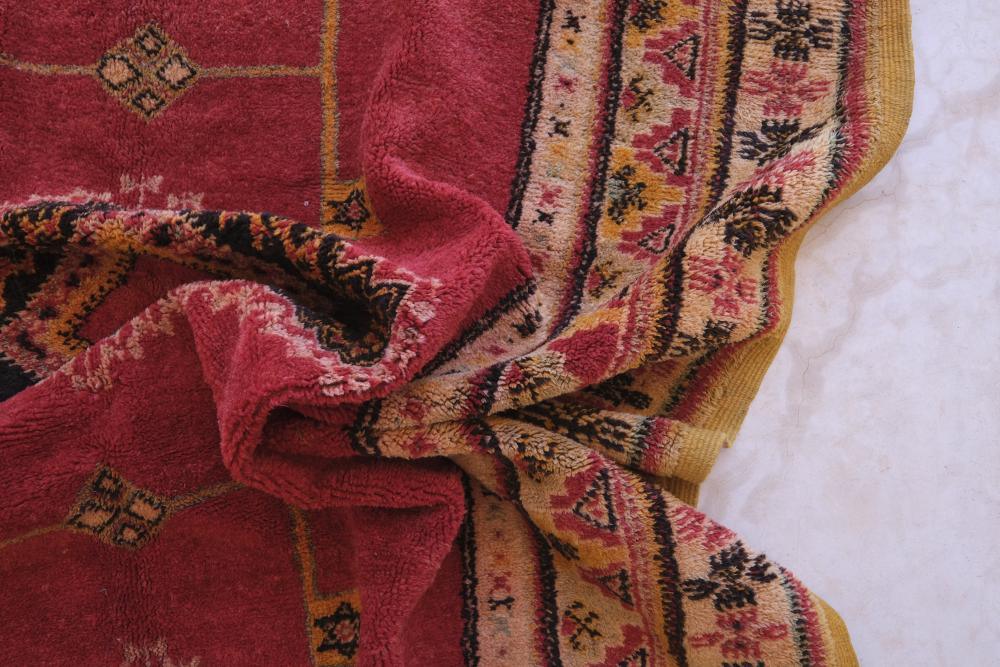 1970s Moroccan Handknotted Taznakht Rug 12 x 5.31 ft / 366 x 162 cm - Surcoma