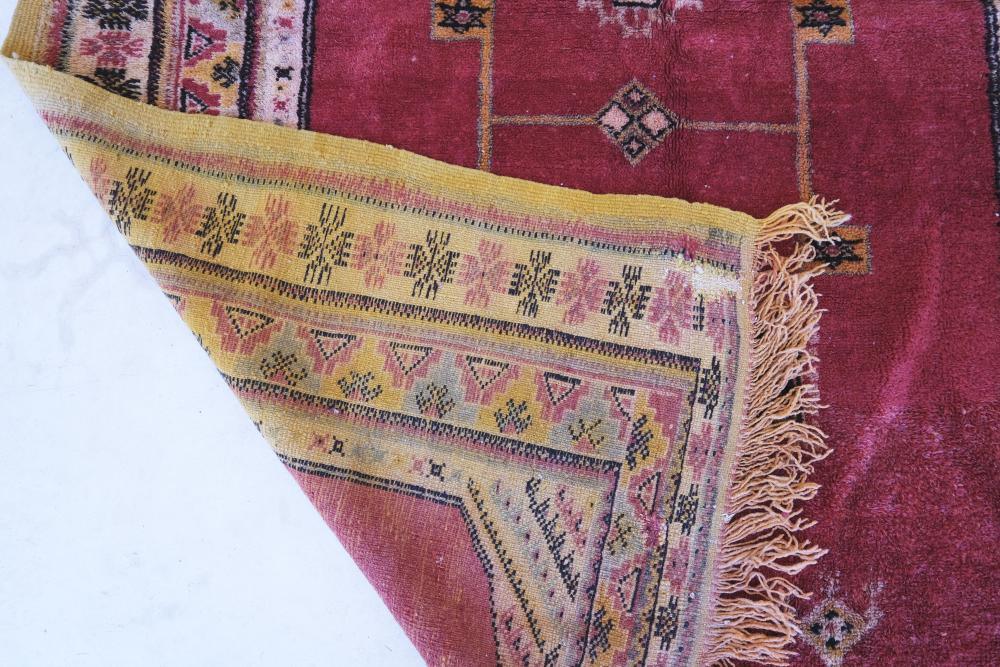 1970s Moroccan Handknotted Taznakht Rug 12 x 5.31 ft / 366 x 162 cm - Surcoma
