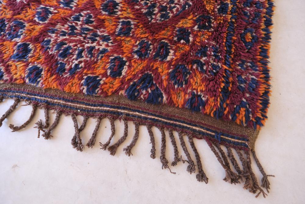 Moroccan Beni MGuild Wool Rug 9.1 x 6.2 ft / 276 x 191 cm - Surcoma