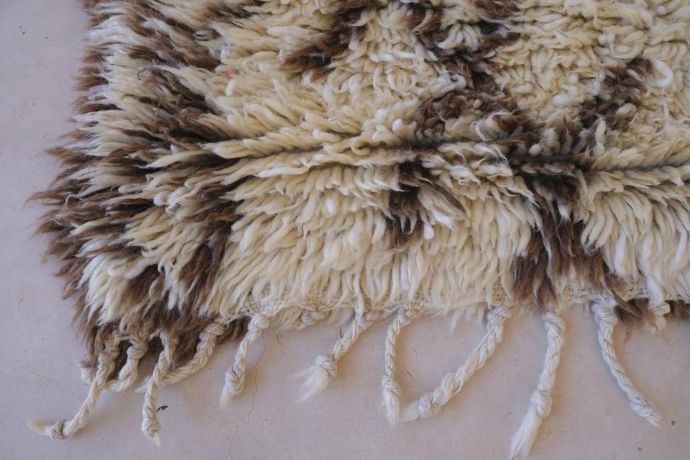 Moroccan Beni Ourain Wool Rug 10.5 x 6.8 ft / 320 x 210 cm - Surcoma