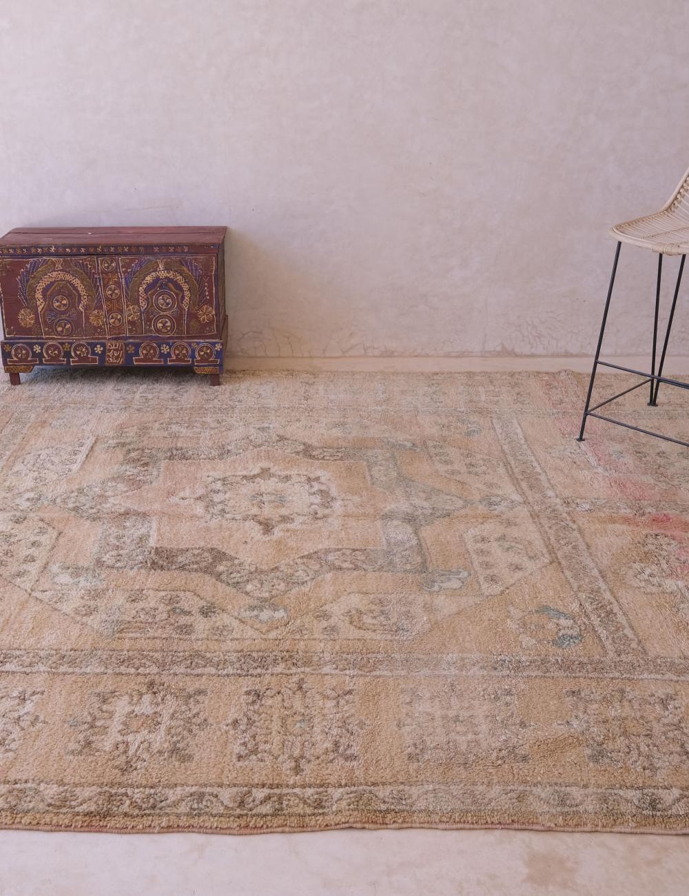 Moroccan Handknotted Arabia Rug 13.5 x 7.3 ft / 413 x 225 cm - Surcoma