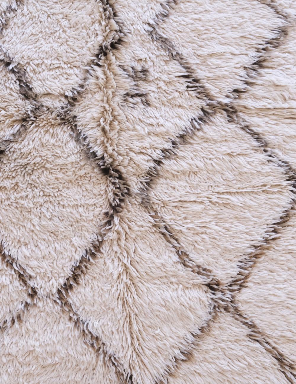 1980s Moroccan Marmoucha Wool Rug 9.2 x 5.6 ft / 281 x 172 cm - Surcoma