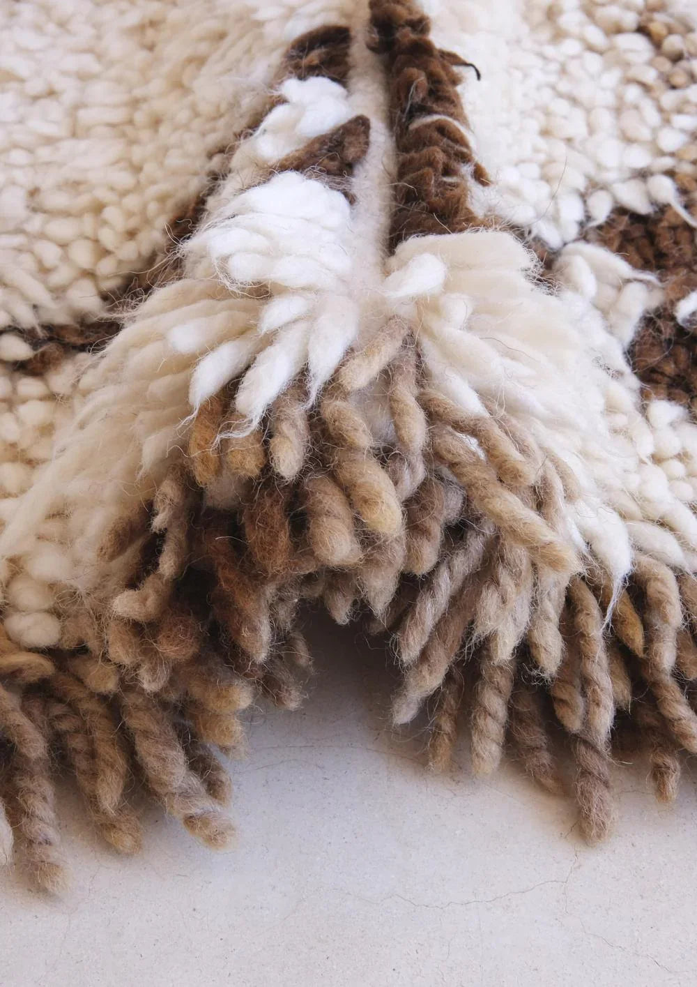 Moroccan Marmoucha Wool Rug 9.8 x 6.1 ft / 300 x 187 cm - Surcoma