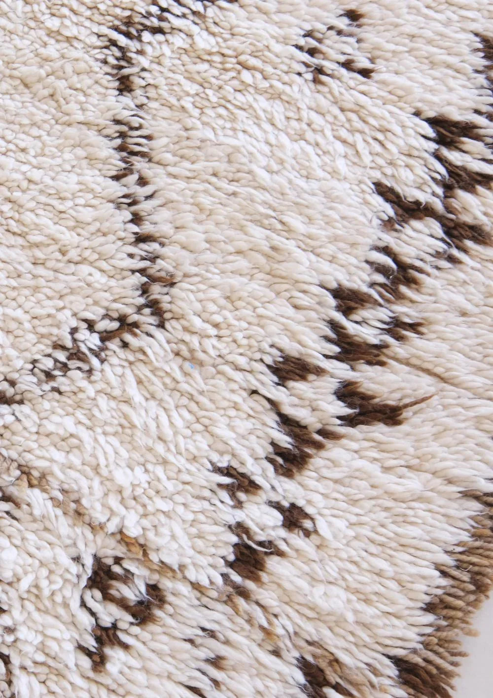 Moroccan Marmoucha Wool Rug 9.8 x 6.1 ft / 300 x 187 cm - Surcoma