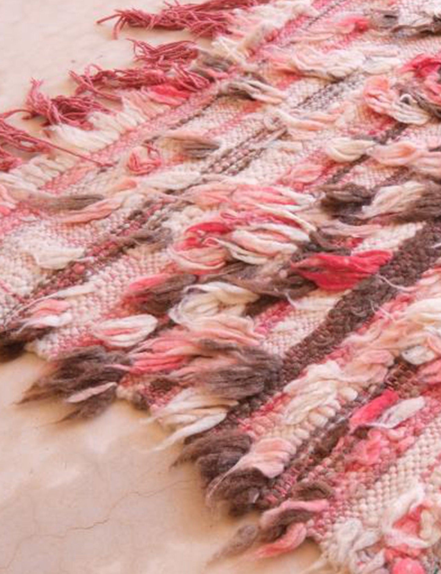 Moroccan Pink Kilim Talsint Rug 7 x 2.9 ft / 214 x 90 cm - Surcoma