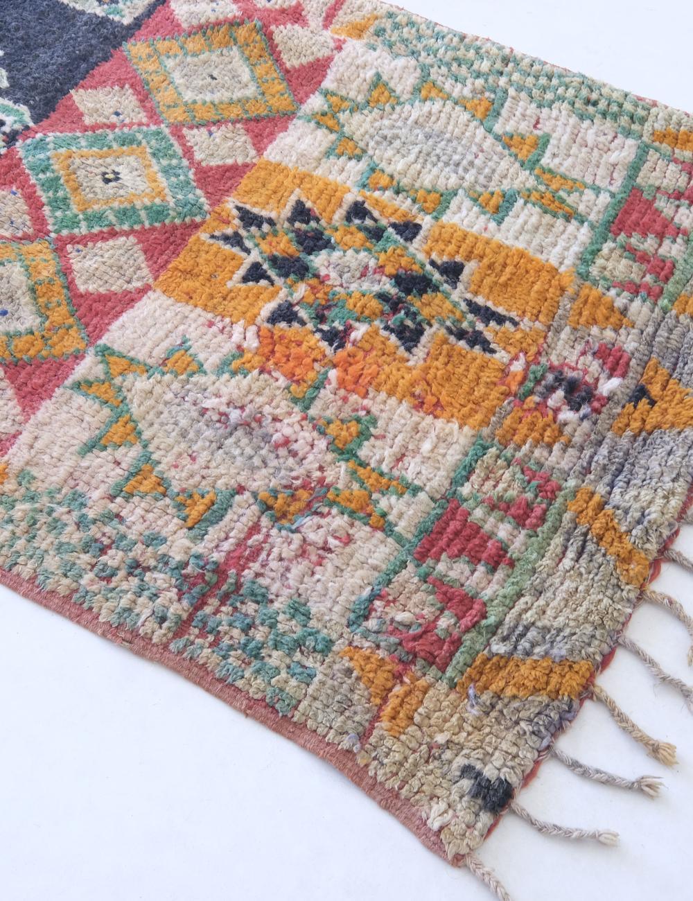 Handwoven Vintage Moroccan Rug 7.9 x 3.2 ft / 240 x 99 cm - Surcoma