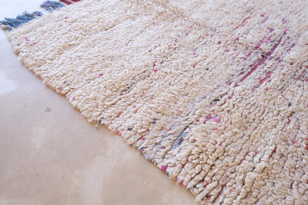 1990s Moroccan Beni Ourain Rug 6.4 x 3.7 ft / 194 x 115 cm - Surcoma