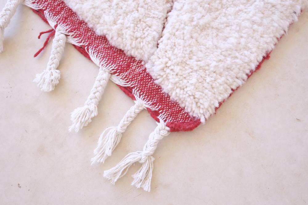 2 pairs of small bedside Beni Ourain Rug 4.9 x 3.5 ft / 148 x 107 cm - Surcoma