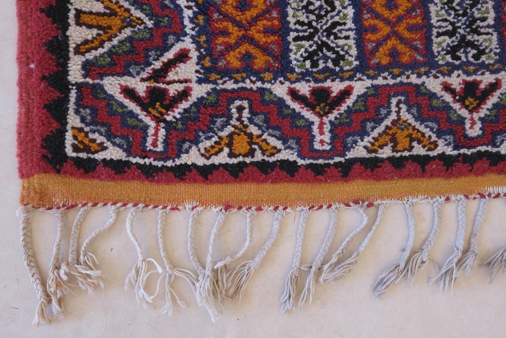 Moroccan Taznakht Wool Rug 8.6 x 5.6 ft / 263 x 171 cm - Surcoma