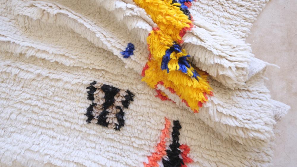 Moroccan Azilal Wool Rug 10.8 x 7.6 ft / 328 x 233 cm - Surcoma