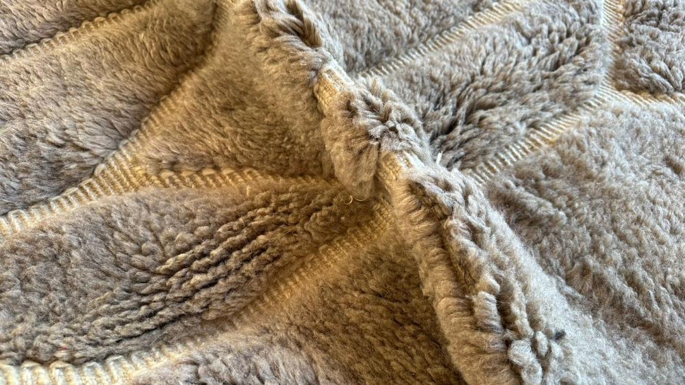Moroccan Beni Mrirt Rug 8.6 x 6.1 ft / 262 x 188 cm - Surcoma