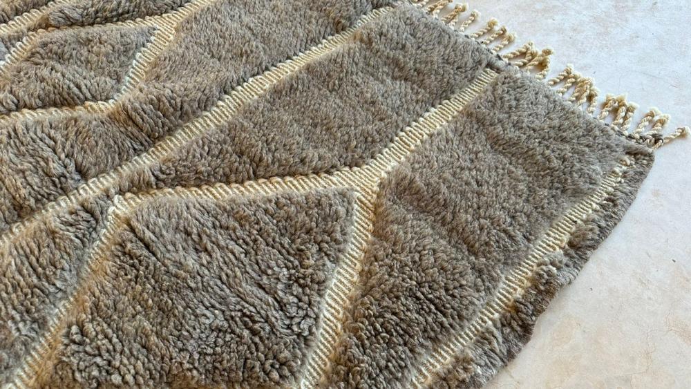 Moroccan Beni Mrirt Rug 8.6 x 6.1 ft / 262 x 188 cm - Surcoma