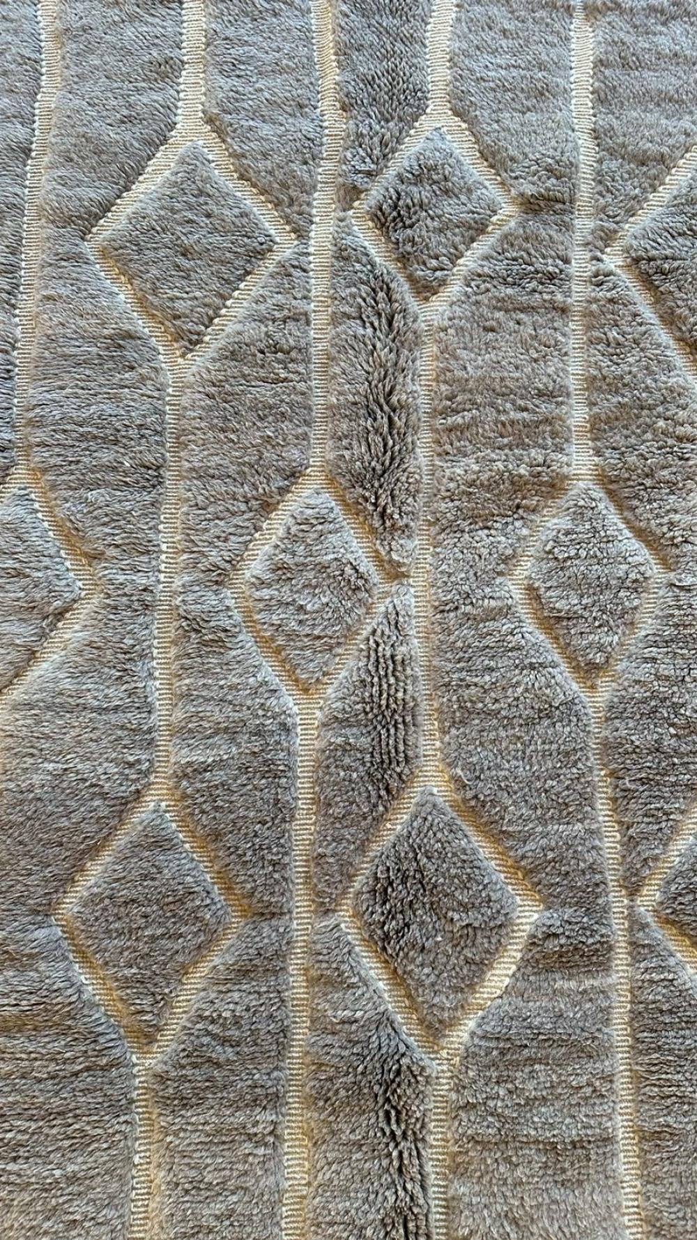 Moroccan Beni Mrirt Rug 8.6 x 6.1 ft / 262 x 188 cm - Surcoma