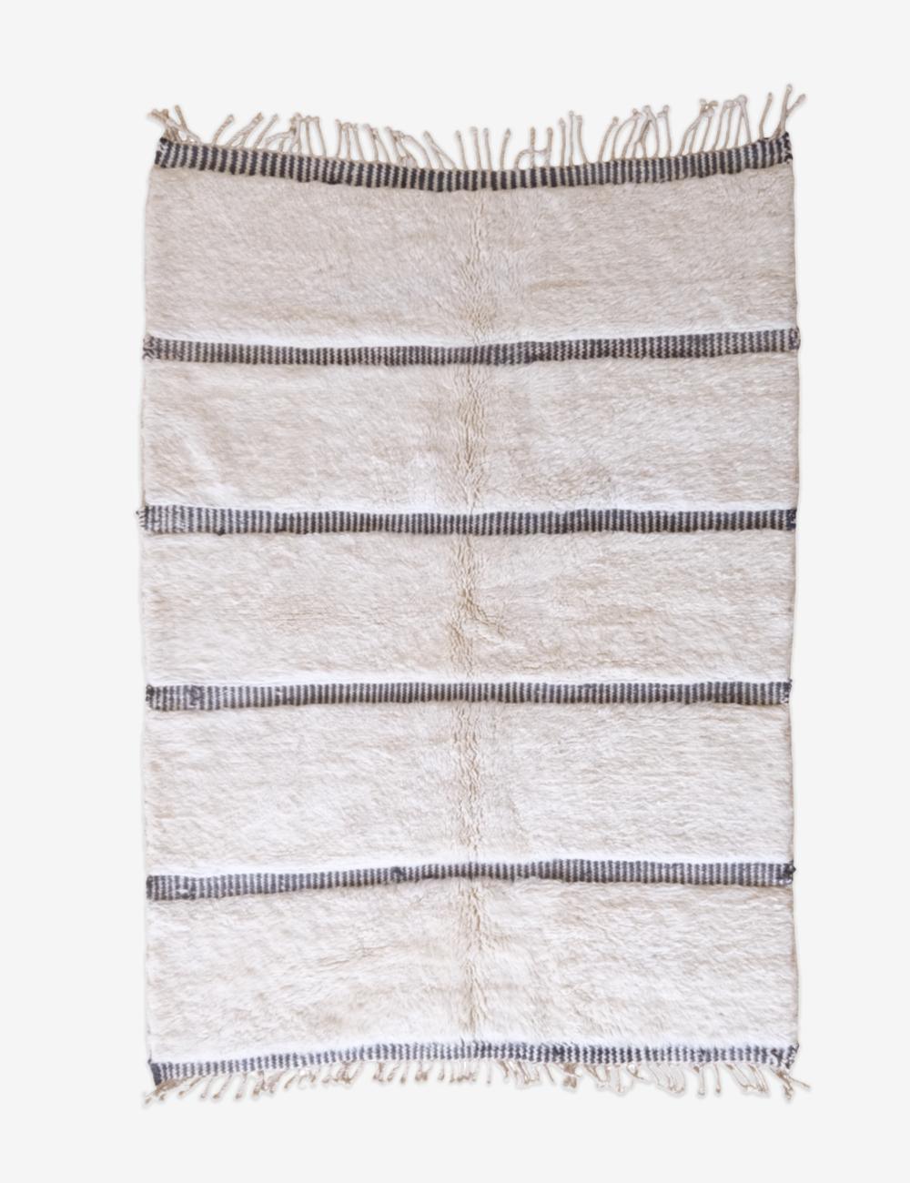 Moroccan Beni MRirt Wool Rug 7.3 x 5 ft / 223 x 154 cm - Surcoma