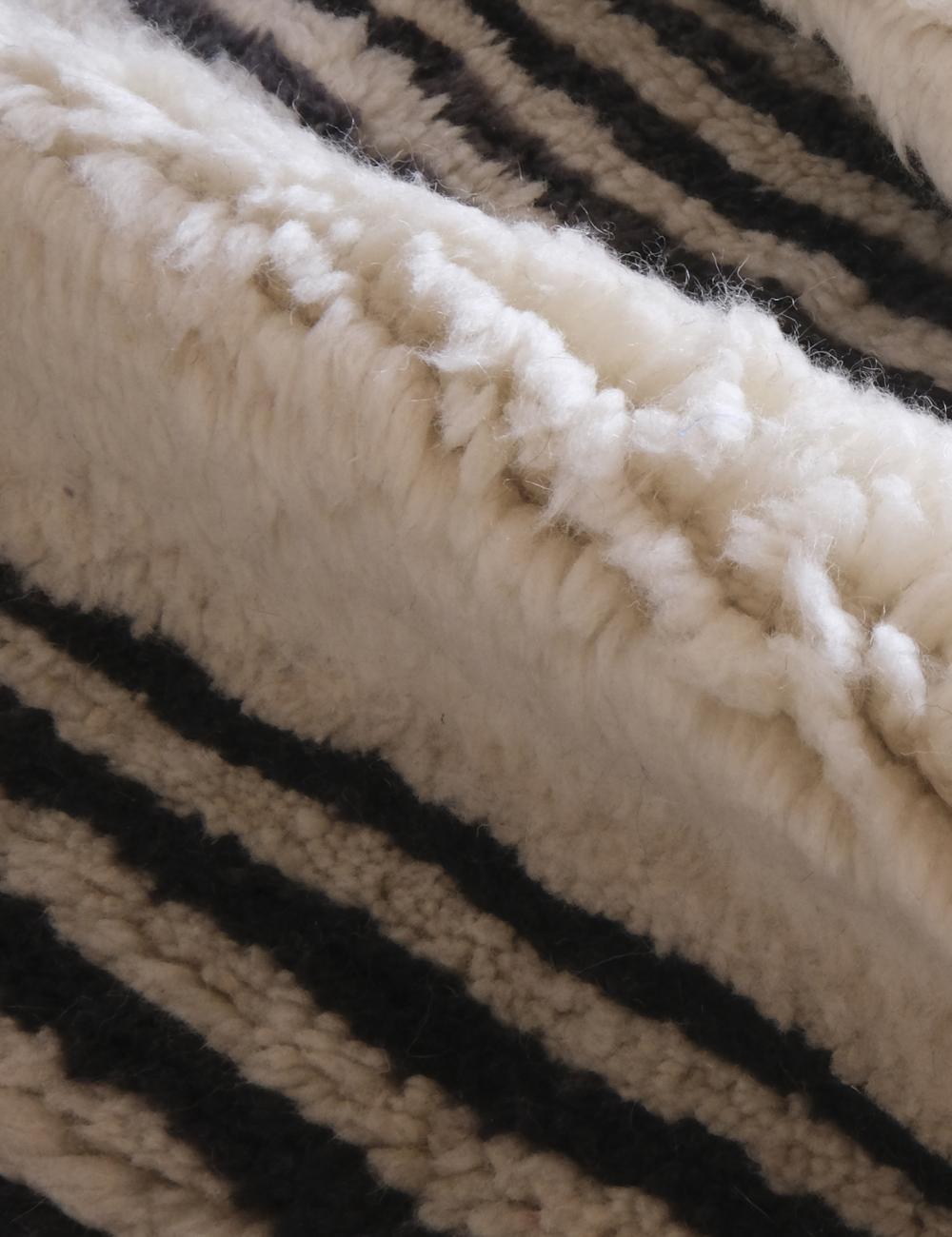 Moroccan Beni Mrirt Wool Rug 10 x 6.7 ft / 306 x 207 cm - Surcoma