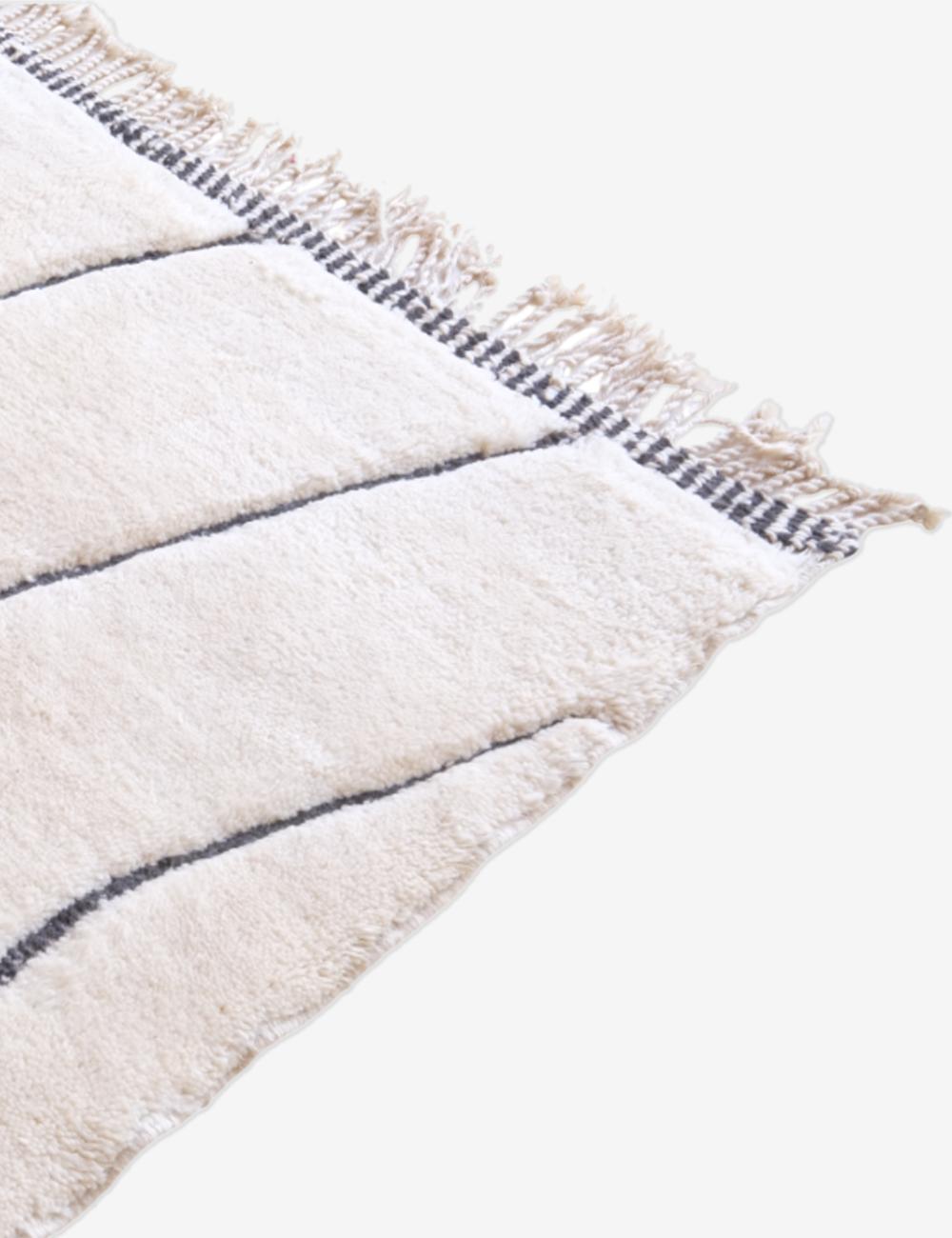 Moroccan Beni Mrirt Wool Rug 13.5 x 10.9 ft / 410 x 335 cm - Surcoma