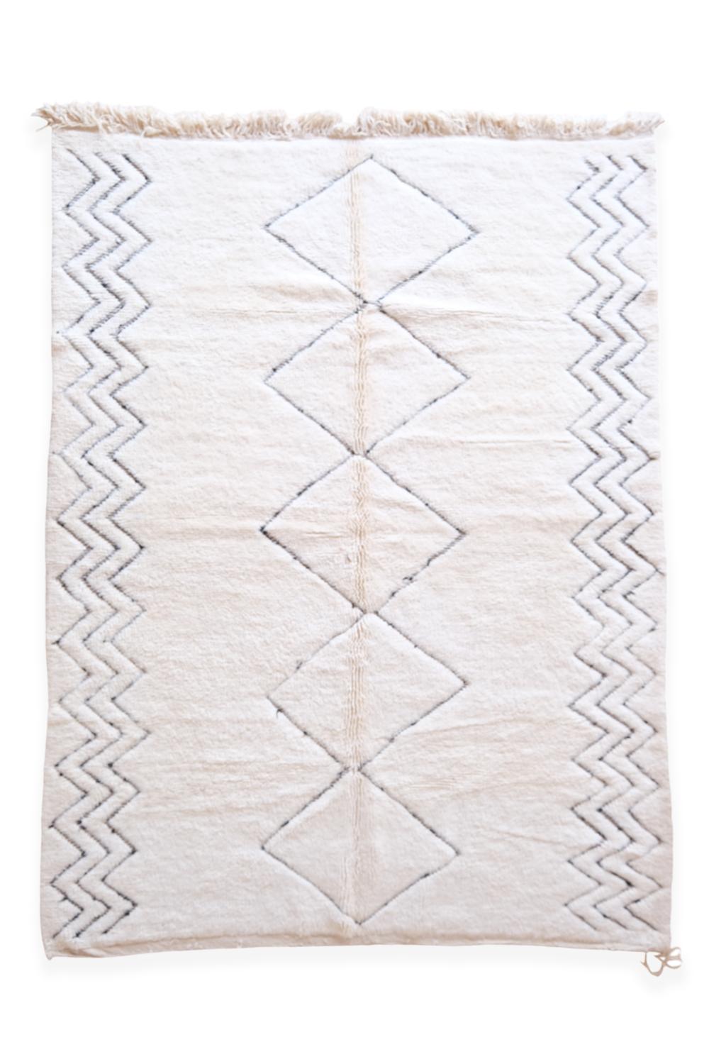 Beni Ourain Wool Rug 9.3 x 6.7 ft / 282 x 207 cm - Surcoma