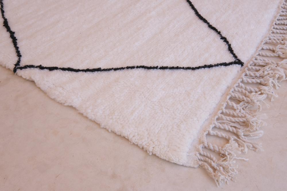 Moroccan Beni Ourain Wool Rug 10 x 6.6 Ft / 304 x 204 cm - Surcoma