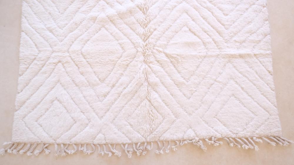 Moroccan Beni Ourain Wool Rug 9.6 x 6.8 ft / 294 x 209 cm - Surcoma