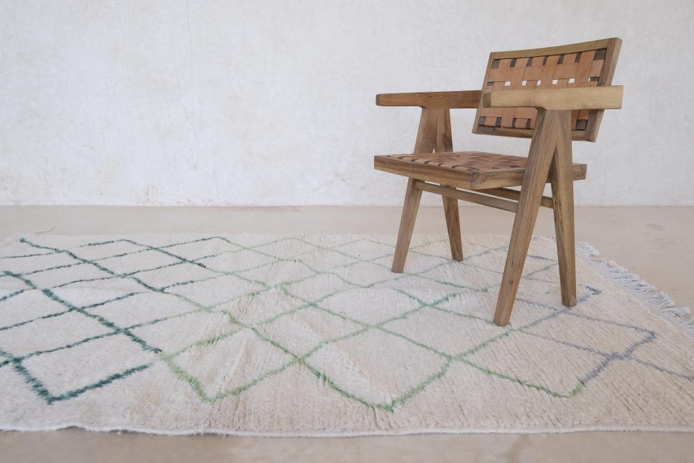 Moroccan Beni Ourain Wool Rug 8.2 x 4.9 ft / 251 x 151 cm - Surcoma