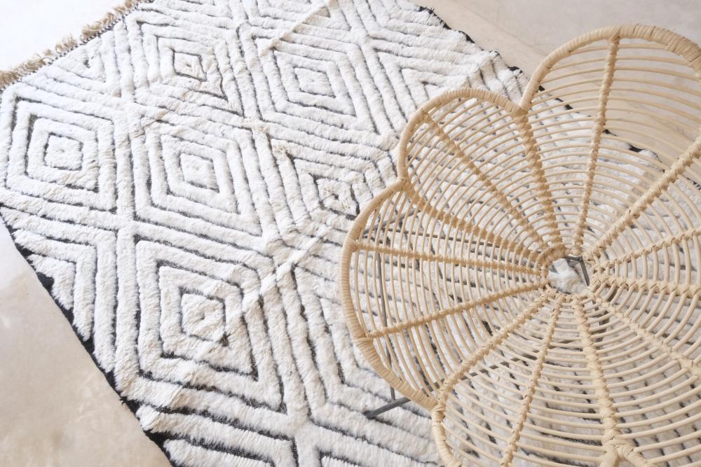 Beni Ourain Wool Rug 9.4 x 6.3 ft / 287 x 192 cm - Surcoma