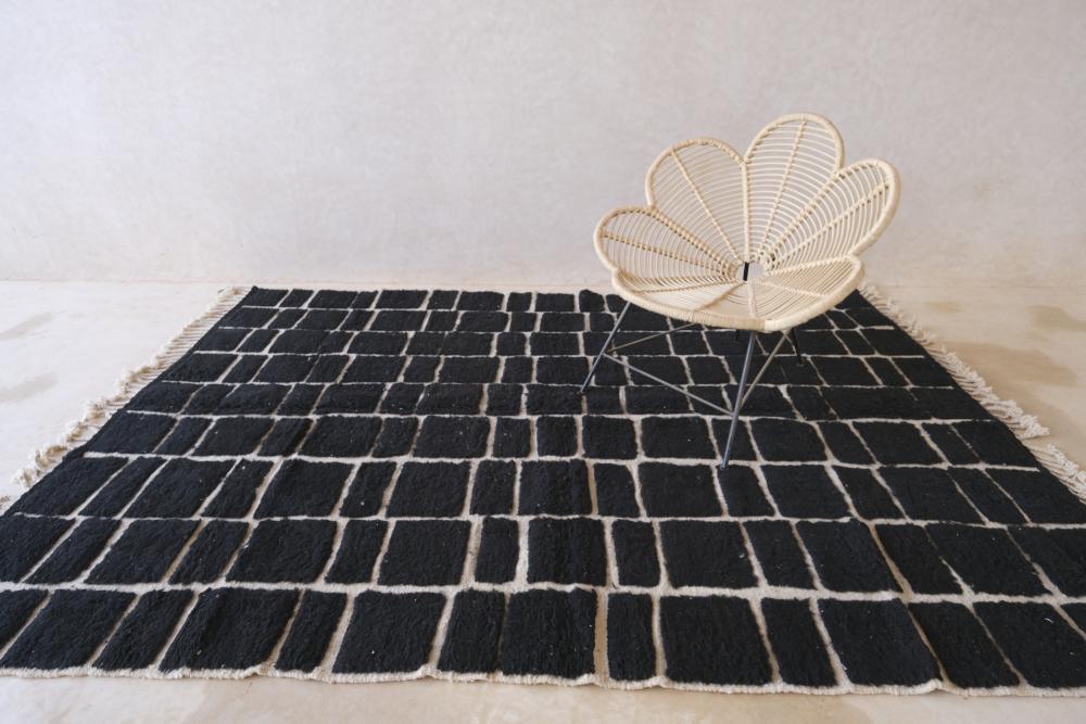 Moroccan Black Checkered Wool Rug 9.5 x 6.5 ft / 289 x 200 cm - Surcoma