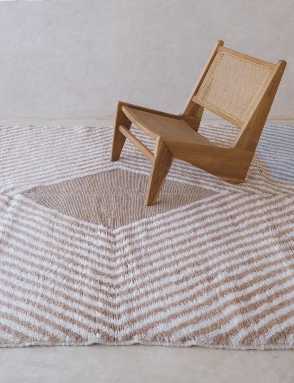 Moroccan Boujad Wool Rug 10 x 6.9 ft / 305 x 211 cm - Surcoma