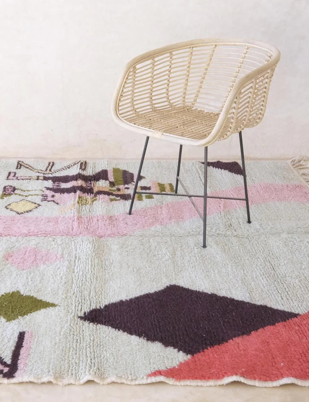 Moroccan Boujad Wool Rug 7.6 x 6 ft / 232 x 184 cm - Surcoma