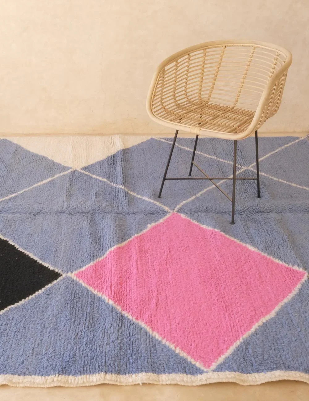 Moroccan Boujad Wool Rug 9.9 x 7.2 ft / 303 x 222 cm - Surcoma