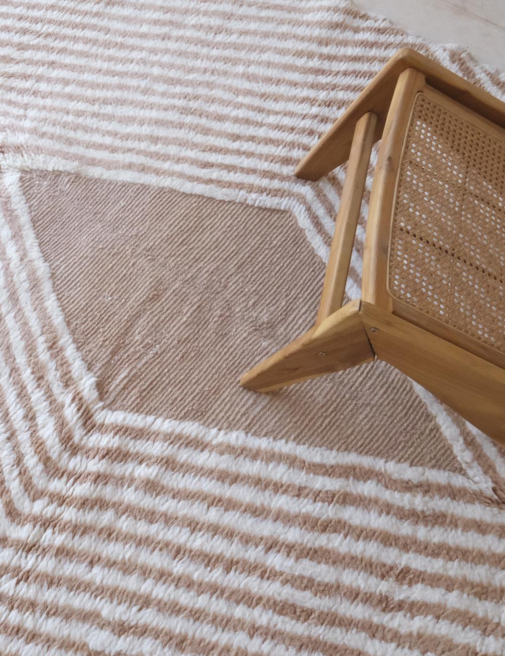 Moroccan Boujad Wool Rug 10 x 6.9 ft / 305 x 211 cm - Surcoma