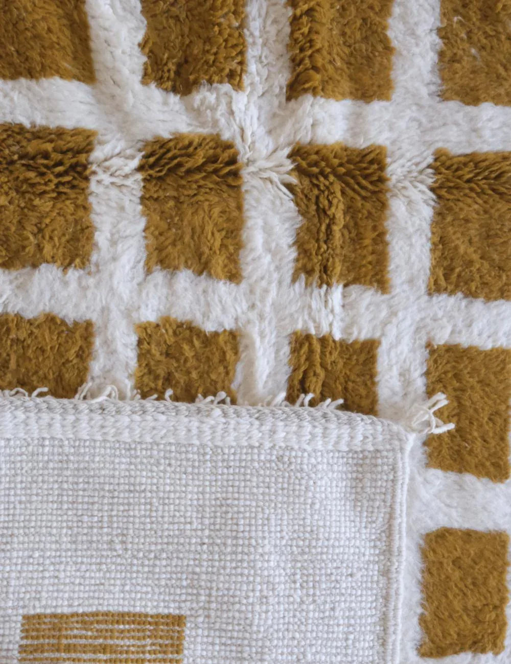 Moroccan Checker Wool Rug 9.5 x 7.7 ft / 290 x 236 cm - Surcoma