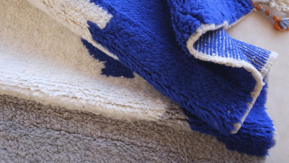 Moroccan Contemporary Wool Rug 7.8 x 7.1 ft / 239 x 219 cm - Surcoma