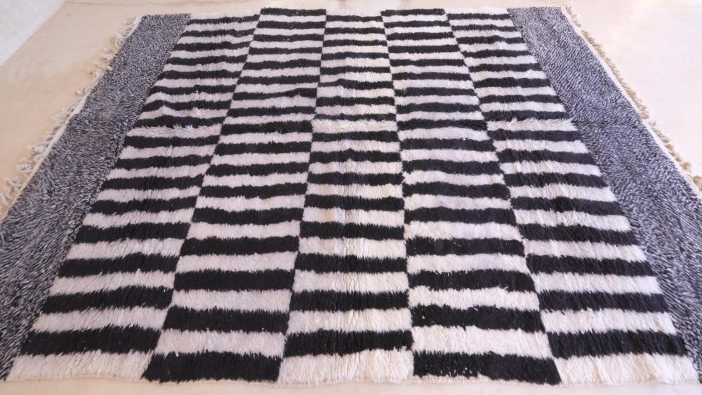 Moroccan Black and White Wool Rug 11.1 x 8.2 ft / 337 x 252 cm - Surcoma