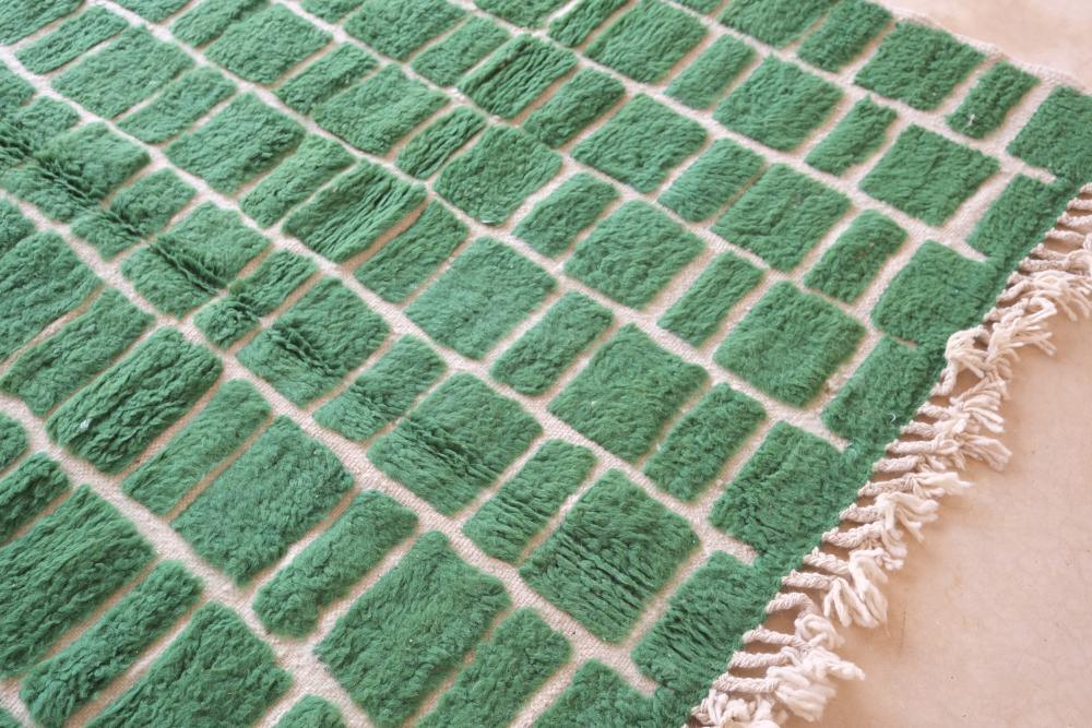 Moroccan Green Checkered Wool Rug 9.4 x 6.5 ft / 288 x 200 cm - Surcoma