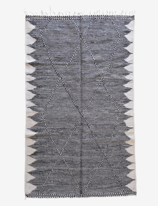 2020s Moroccan Kilim Zanafi - 8.8 x 4.9 ft / 267 x 152 cm - Surcoma