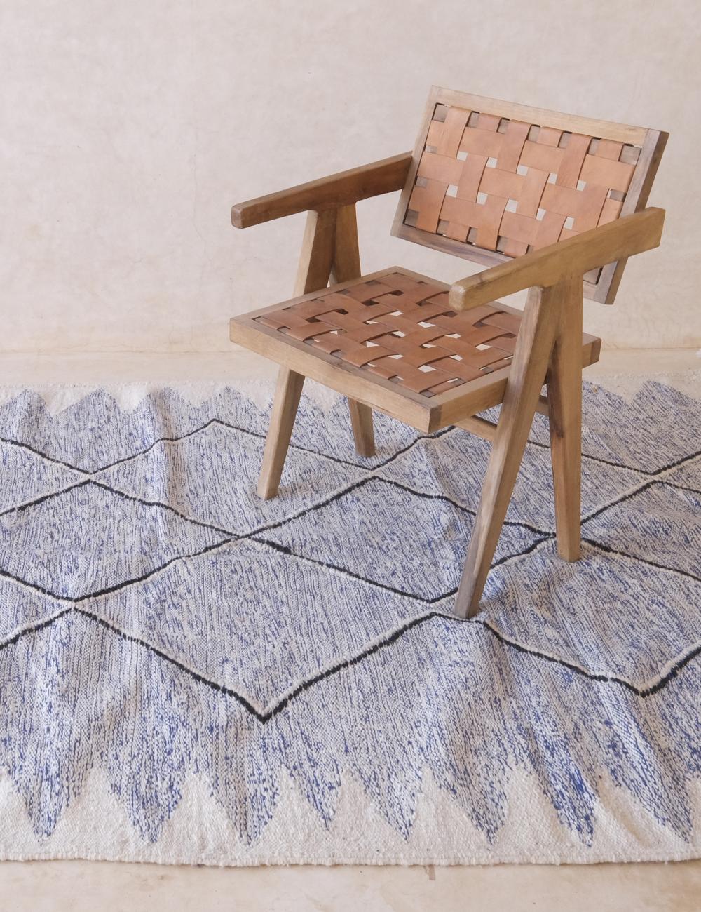 Moroccan Kilim Zanafi 9.1 x 4.9 ft / 278 x 150 cm
