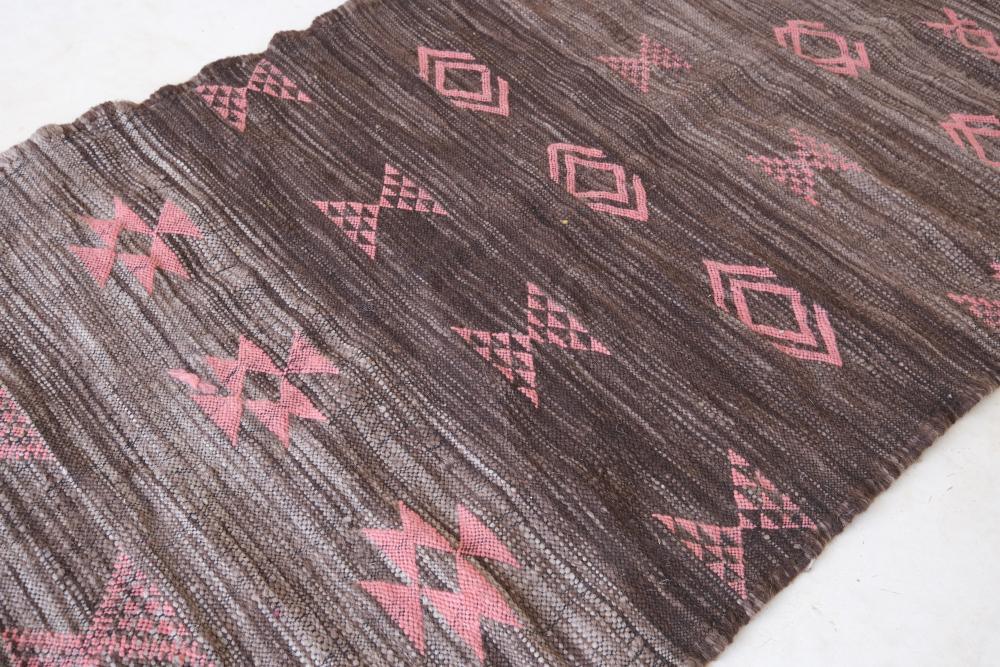 Moroccan Modern Brown kilim runner rug 9.3 x 3.1 ft / 284 x 96 cm - Surcoma