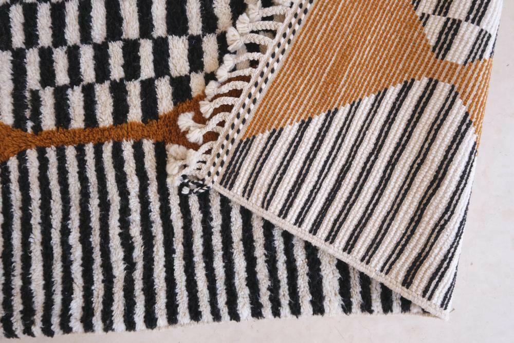 Custom Moroccan Modern Hallway Runner Rug - Surcoma