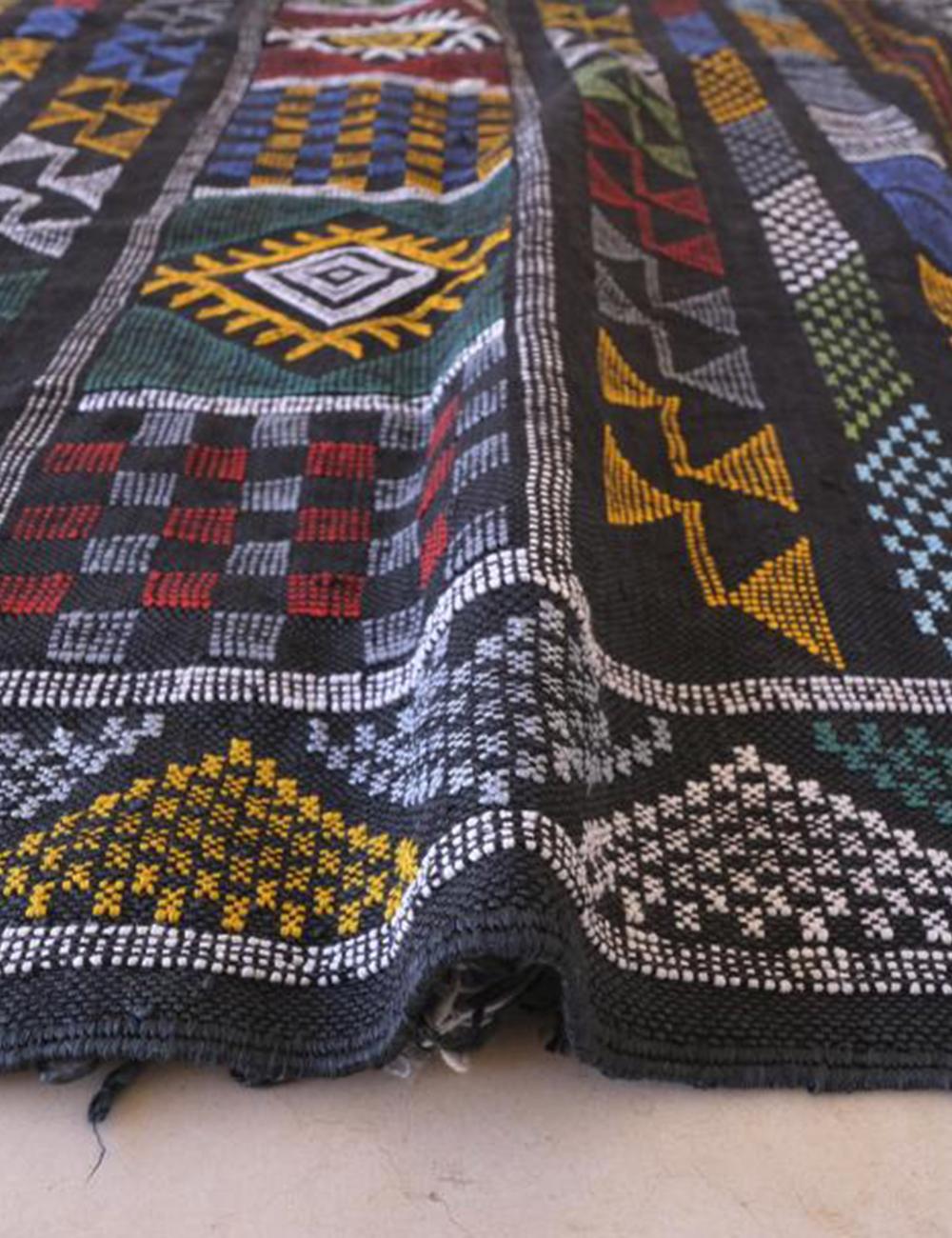 Cactus Silk Flatweave Rug 9.1 x 5.9 ft / 278 x 181 cm
