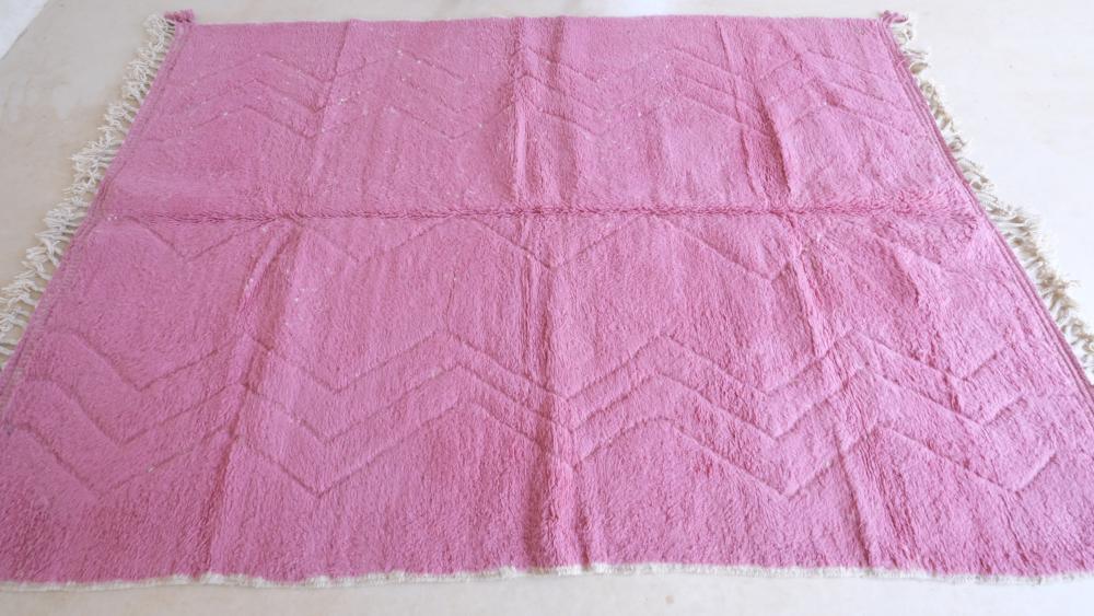 Moroccan Modern Pink Wool Rug 9.7 x 6.6 ft / 296 x 204 cm - Surcoma
