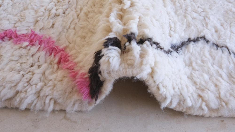 Moroccan Modern Wool Rug 9 x 8 ft / 275 x 245 cm - Surcoma