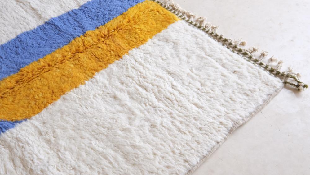 2020s Moroccan Modern Wool Rug 8 x 5.7 ft / 245 x 176 cm - Surcoma