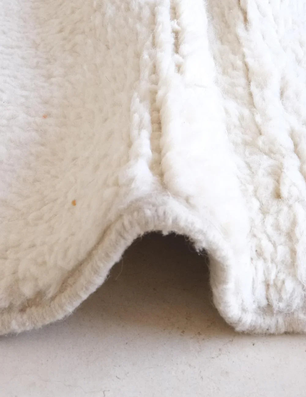 Moroccan Modern Area Rug 9.6 x 8.2 ft / 293 x 250 cm - Surcoma